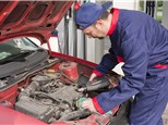 Oil Change: Stingray Auto Repair