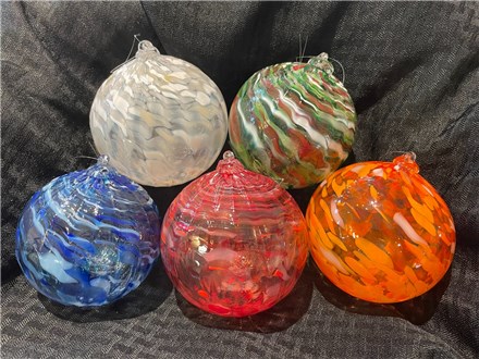 Blow Your Own Bulb Glass Experience - November 