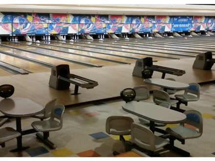 Weekend Open Bowl at Parkway Bowl