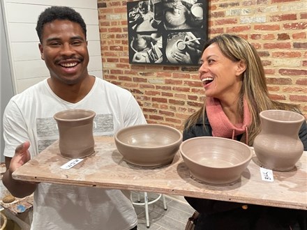 COUPLES POTTERY WHEEL CLASS [Beginner Level] - (1 session)