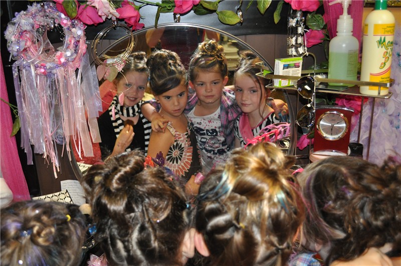 Brat Pack - Kids Salon And Spa Parties In Redmond