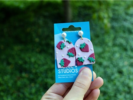Ladies' Night: Jewelry + Drinks